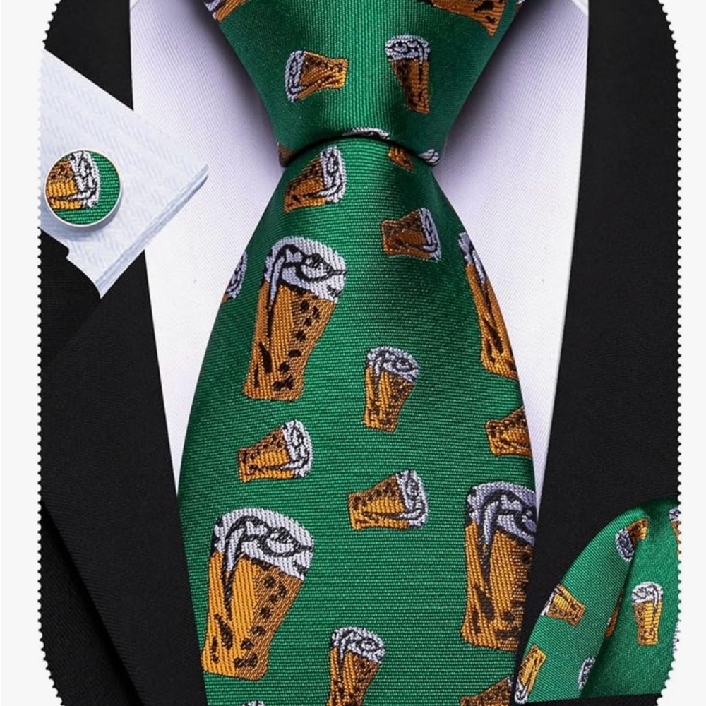 Green Beer Mug Patterned Tie